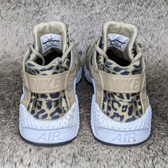 Nike Air Haurache Run Print Leopard Women's 8 - Picture 11 of 15